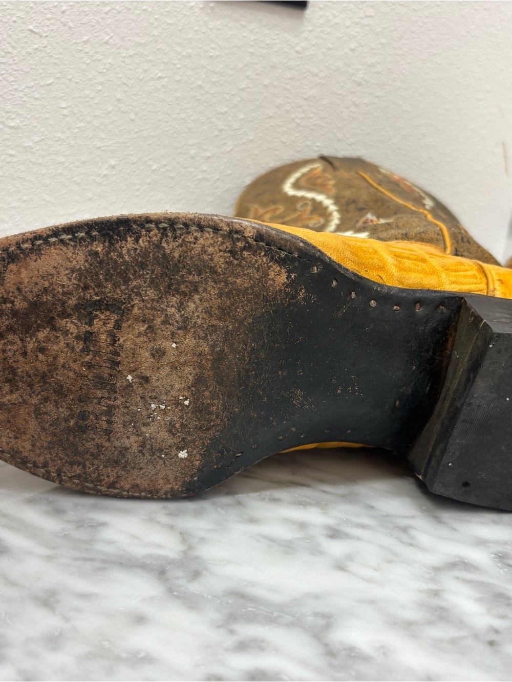 Cowboy boots - Picture 4 of 5